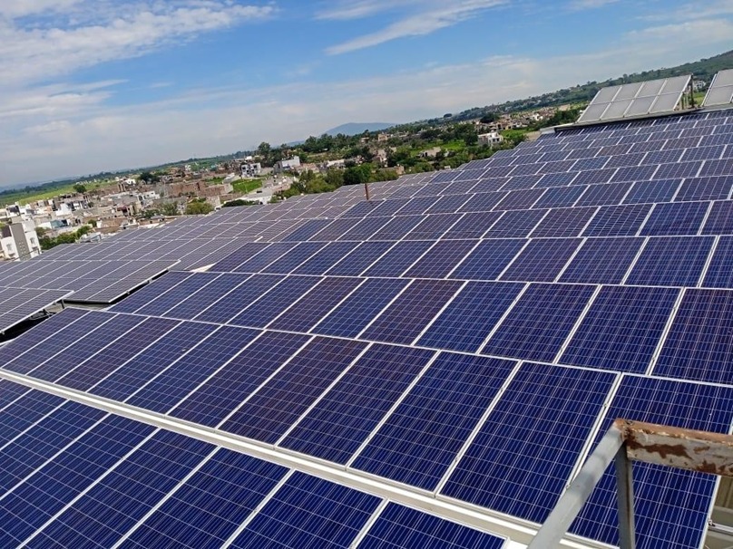 Hotel Zapotlanejo · Paneles solares comercial en Zapotlanejo, Jalisco